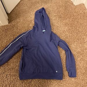 Purple and white sweatshirt, comfortable and soft, good material